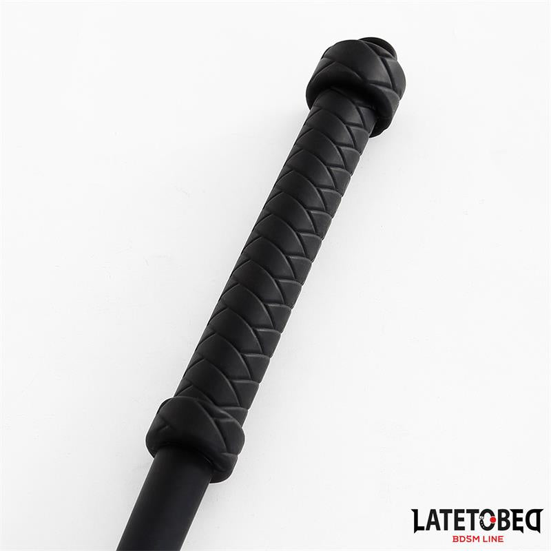 Latigo de Silicona Negro 635cm